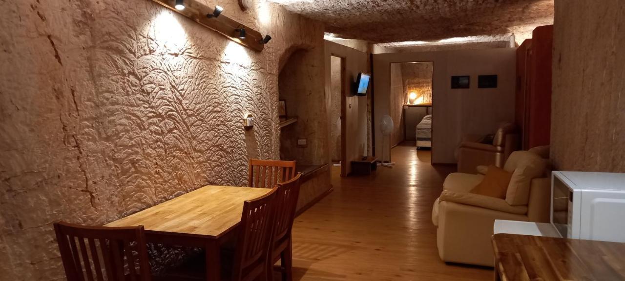 Venushill B+B Coober Pedy Exteriör bild
