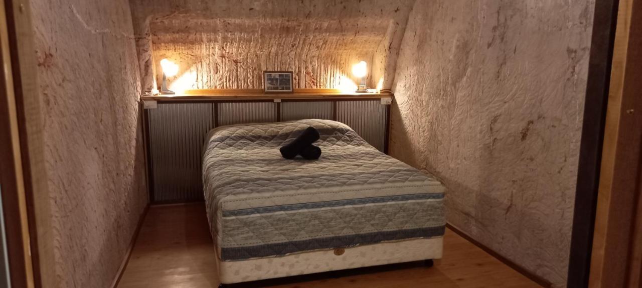 Venushill B+B Coober Pedy Exteriör bild